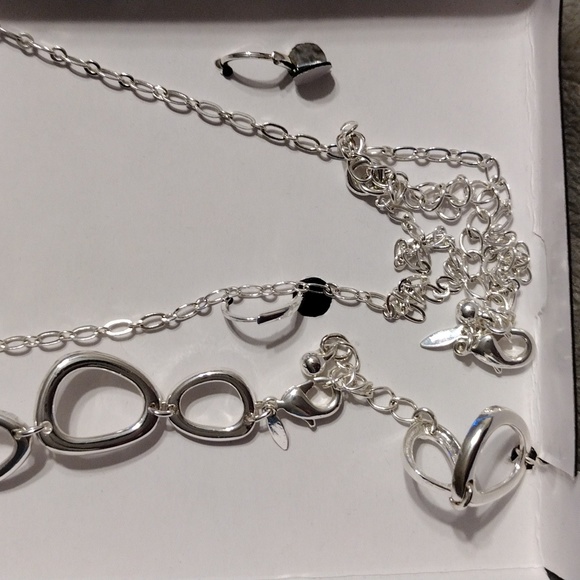 SAQ 3pc Earrings Necklace Bracelet Vintage - Picture 3 of 8